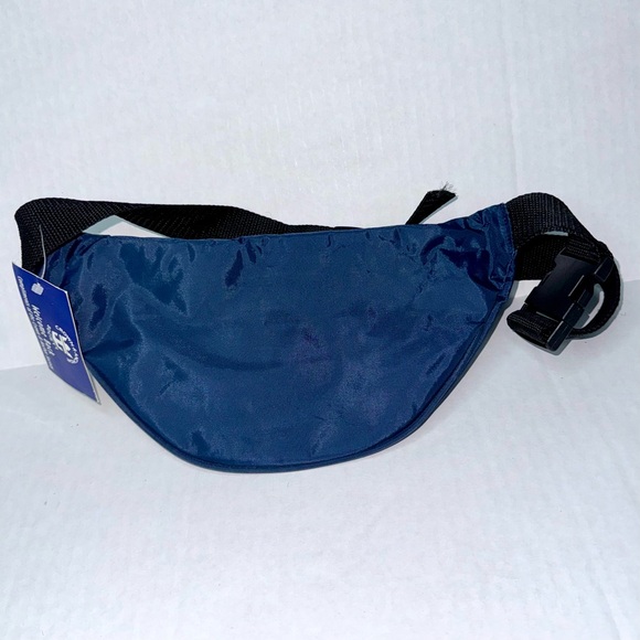 NWT 2000 Royal Caribbean Explorer of the Seas navy blue adjustable fanny pack - Picture 2 of 5